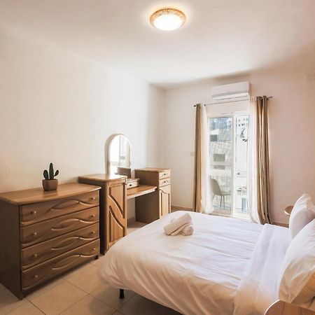 Sliema 3 Bedrooms Apartment Esterno foto